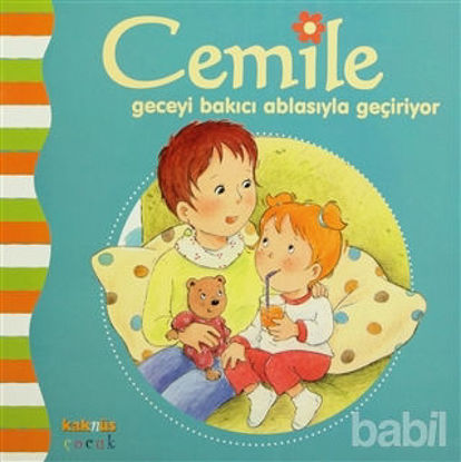 Picture of Cemile Geceyi Bakıcı Ablasıyla Geçiriyor
